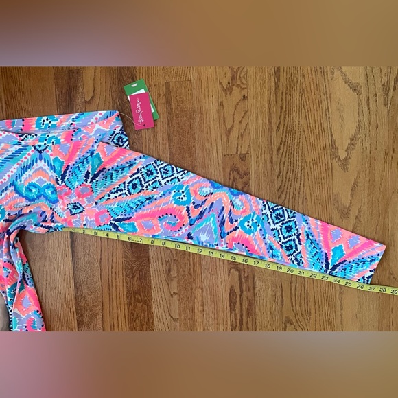 NWT! Lilly Girls Maia Leggings Size XL (12-14). “Solar Opposite Reduced” Pattern - Picture 6 of 10